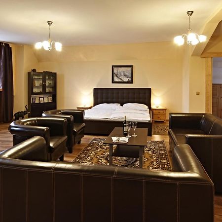 Hotel Posta Černý Dŭl Esterno foto