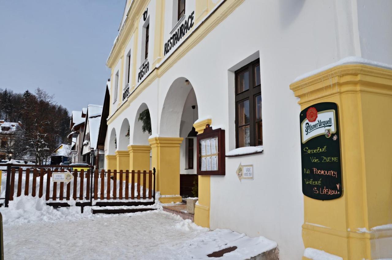 Hotel Posta Černý Dŭl Esterno foto