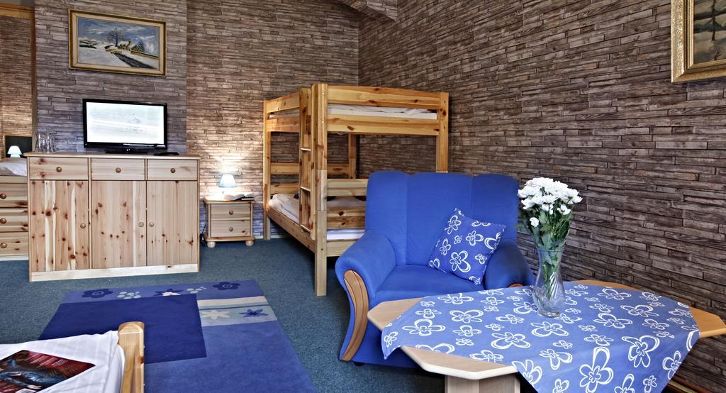 Hotel Posta Černý Dŭl Esterno foto