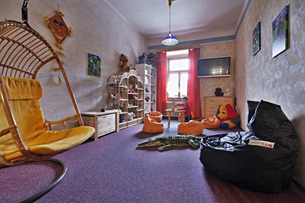 Hotel Posta Černý Dŭl Esterno foto