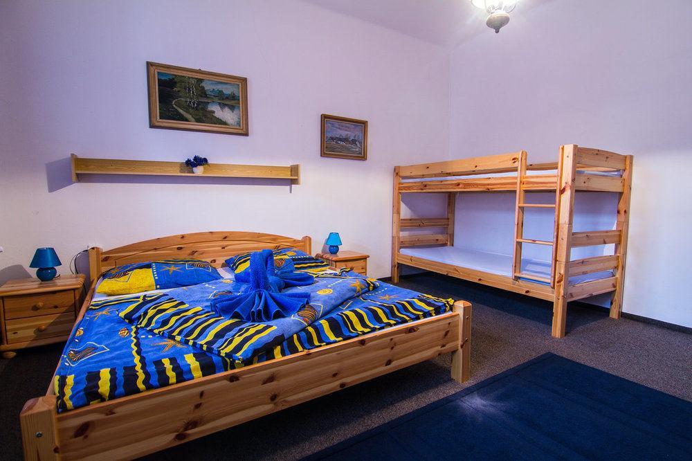 Hotel Posta Černý Dŭl Esterno foto