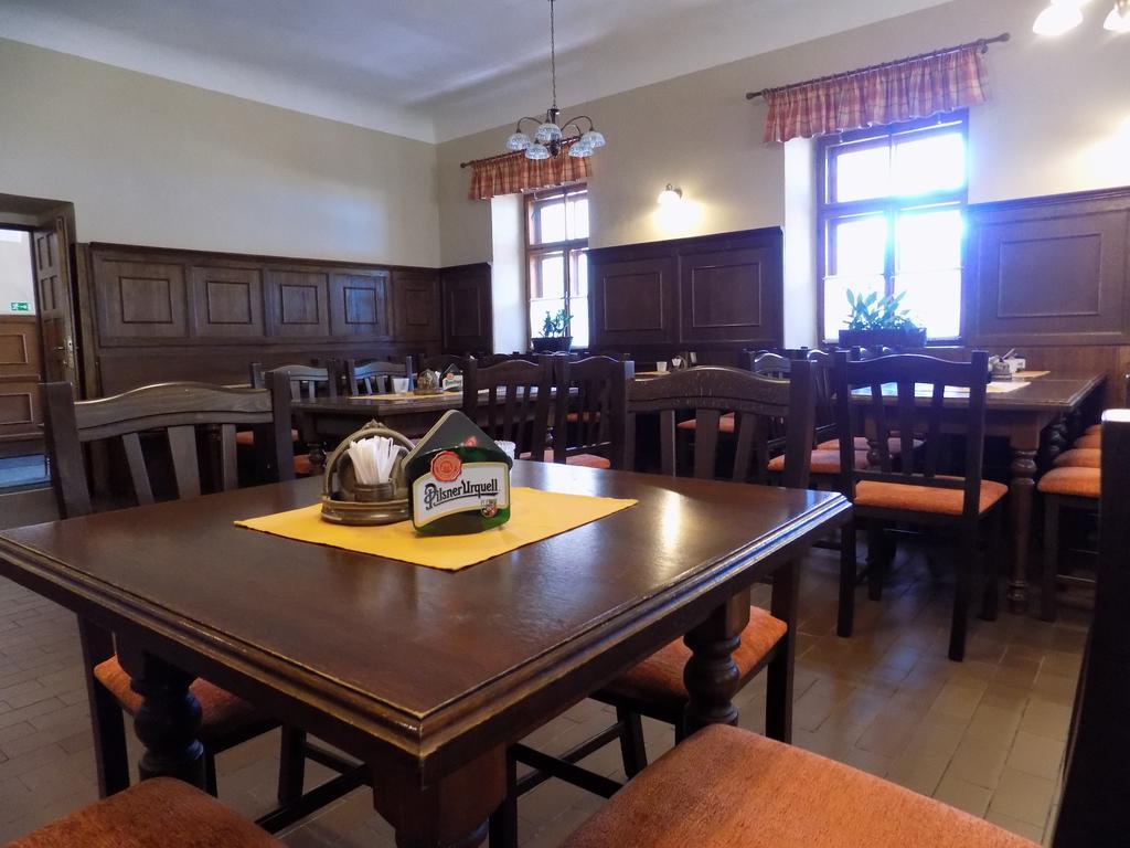 Hotel Posta Černý Dŭl Esterno foto