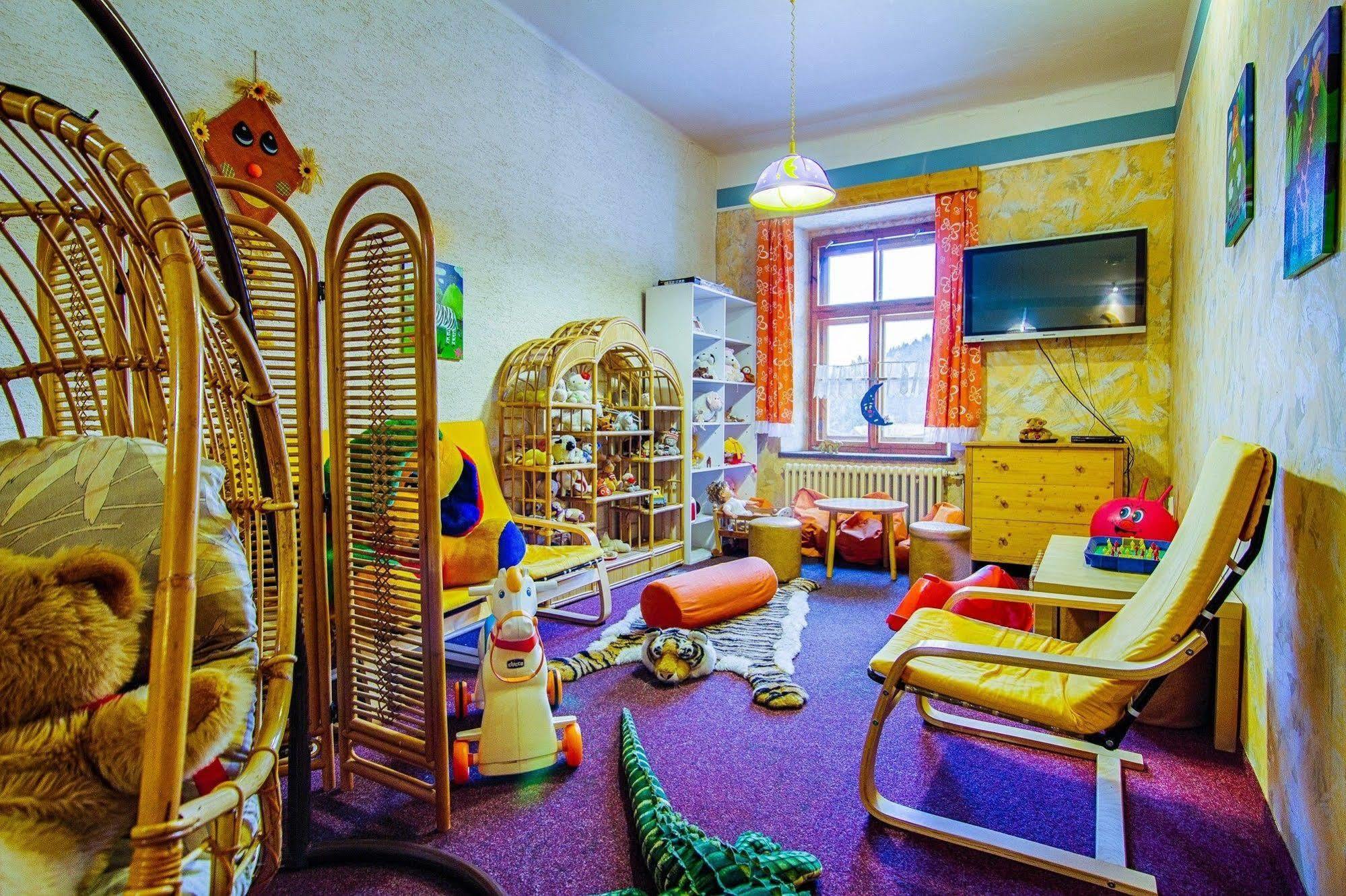 Hotel Posta Černý Dŭl Esterno foto
